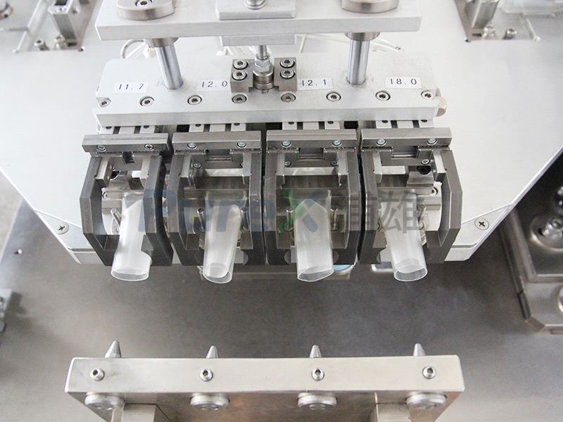 一次性输血器滤网滴斗